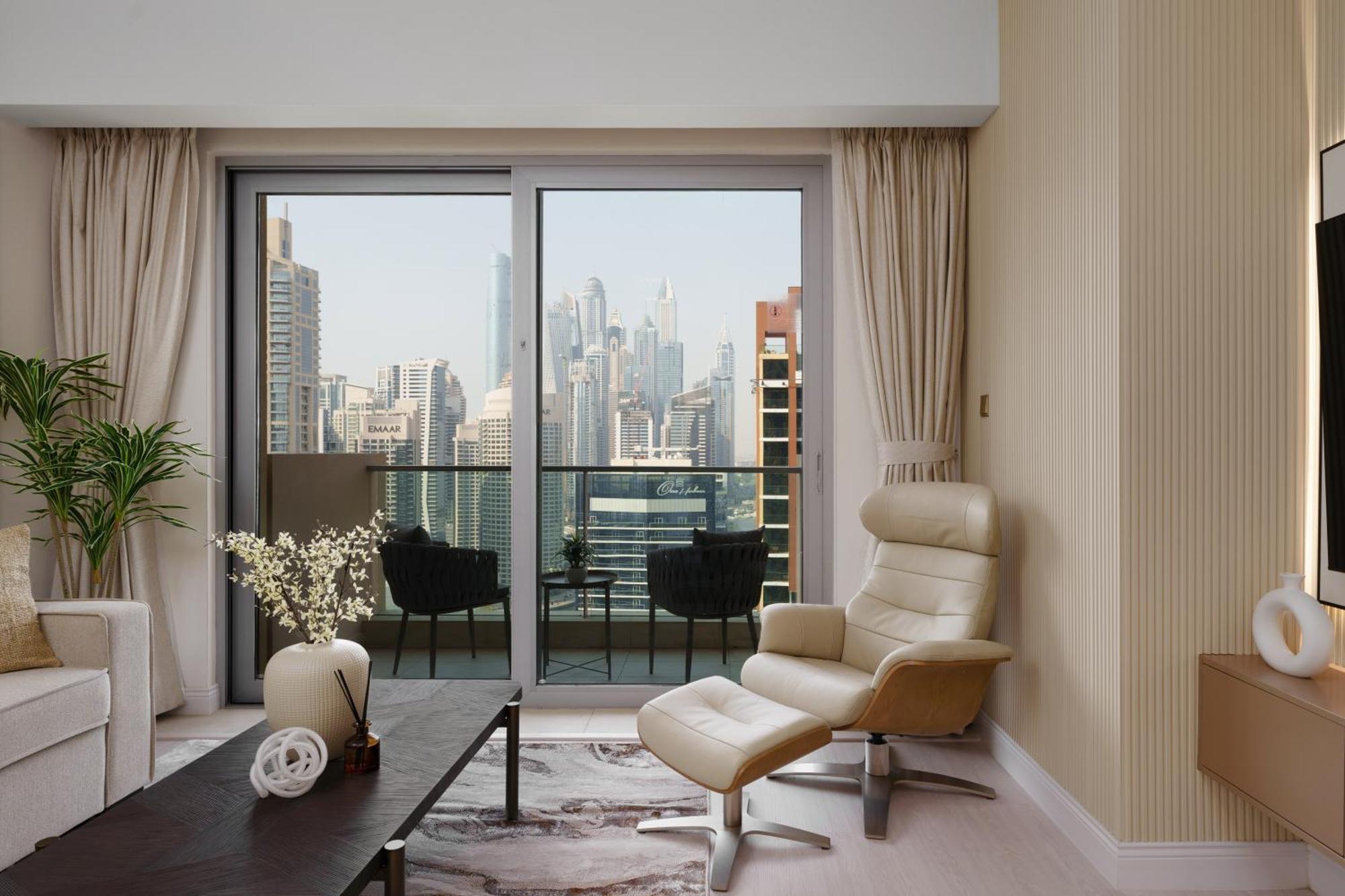Exquisite Marina Living By Suiteable * Dubai